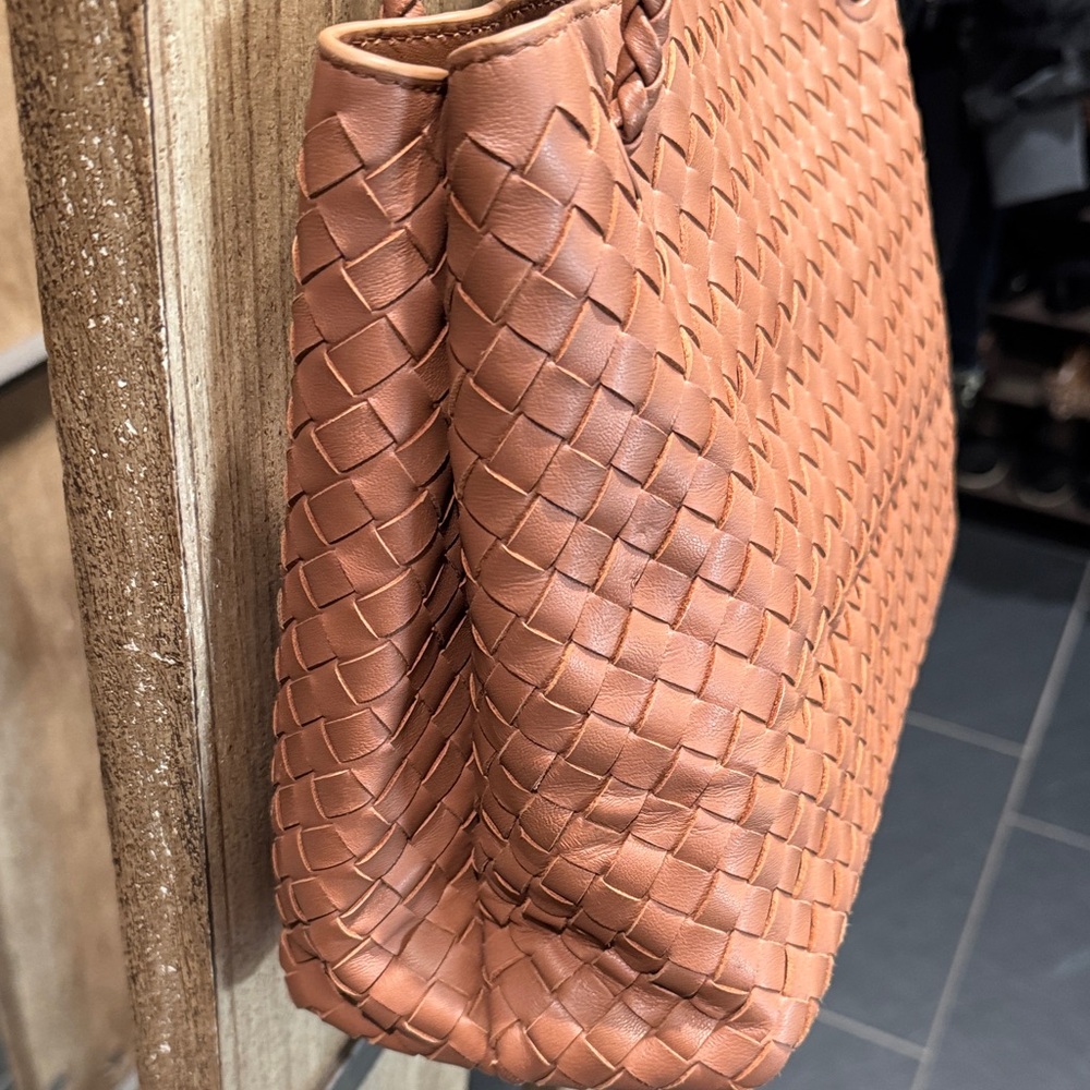 Quince Italian Leather Tan Woven Tote Bag - Picture 3 of 9
